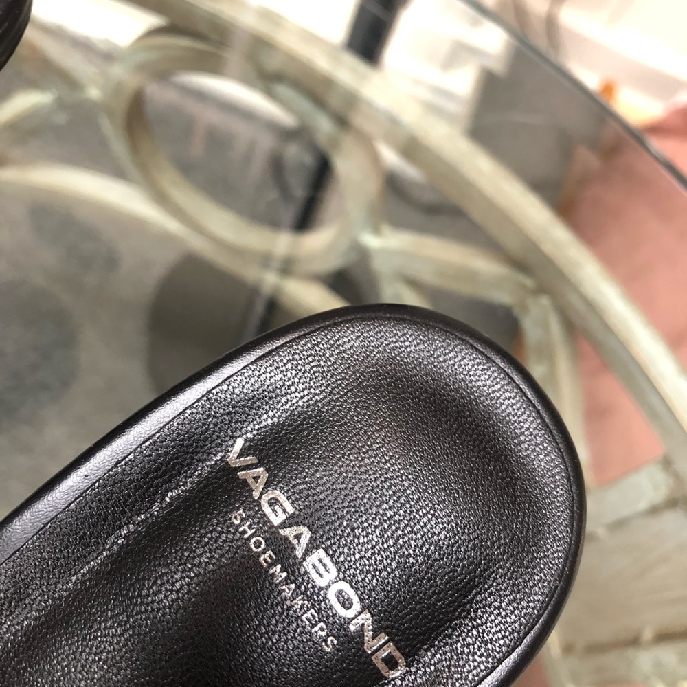 NWT Pauline Slingback Heel Vagabond